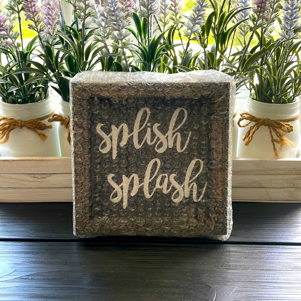 💦 NEW “splish splash” bathroom sign (7x7) 🛁